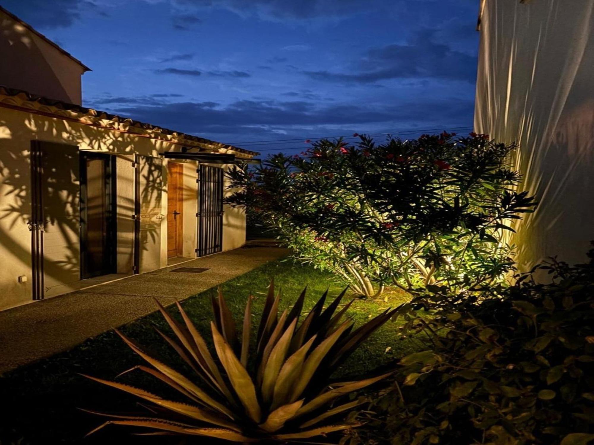 Modern Villa With Private Pool In Malauc N Malaucène エクステリア 写真