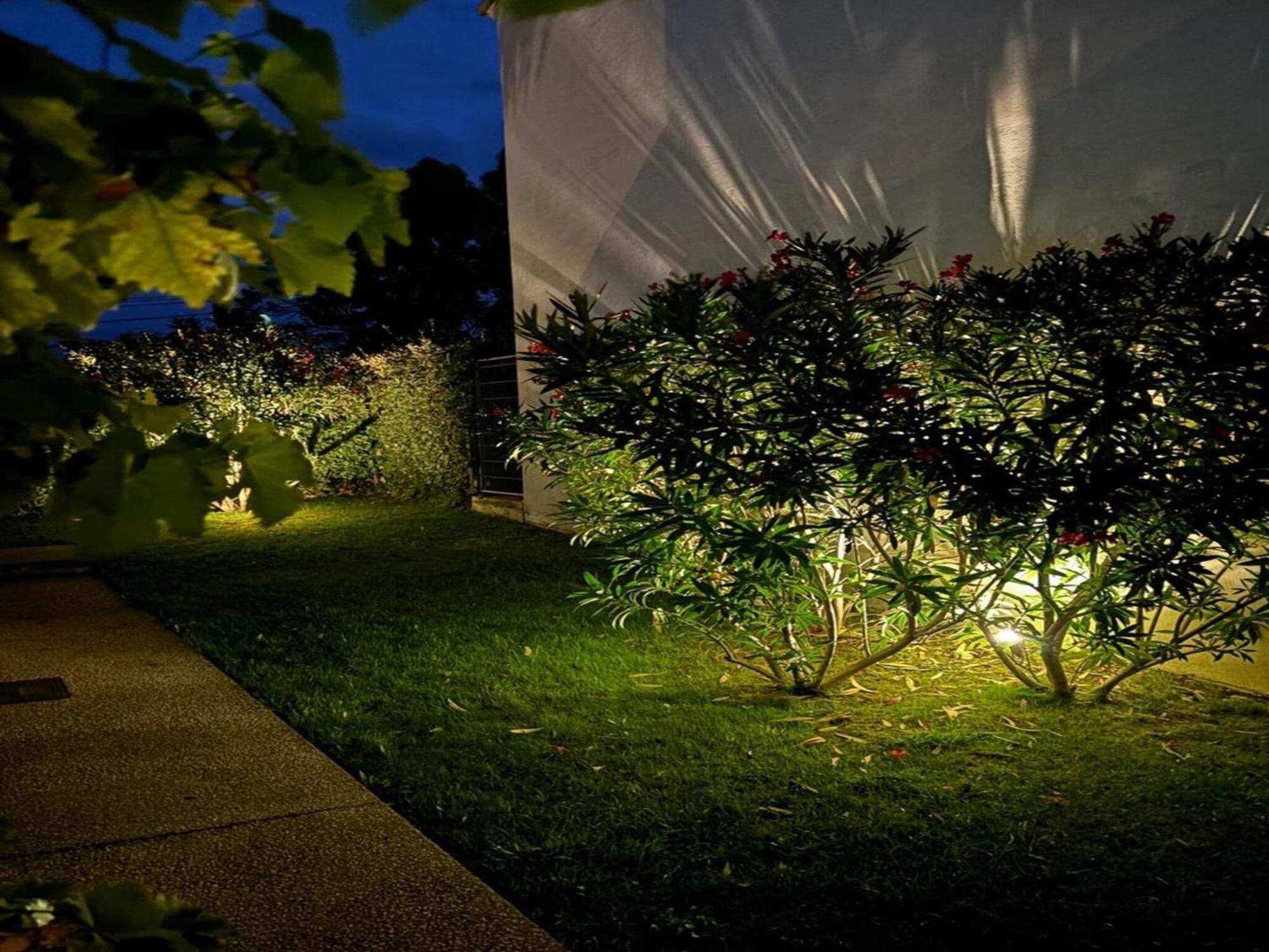 Modern Villa With Private Pool In Malauc N Malaucène エクステリア 写真